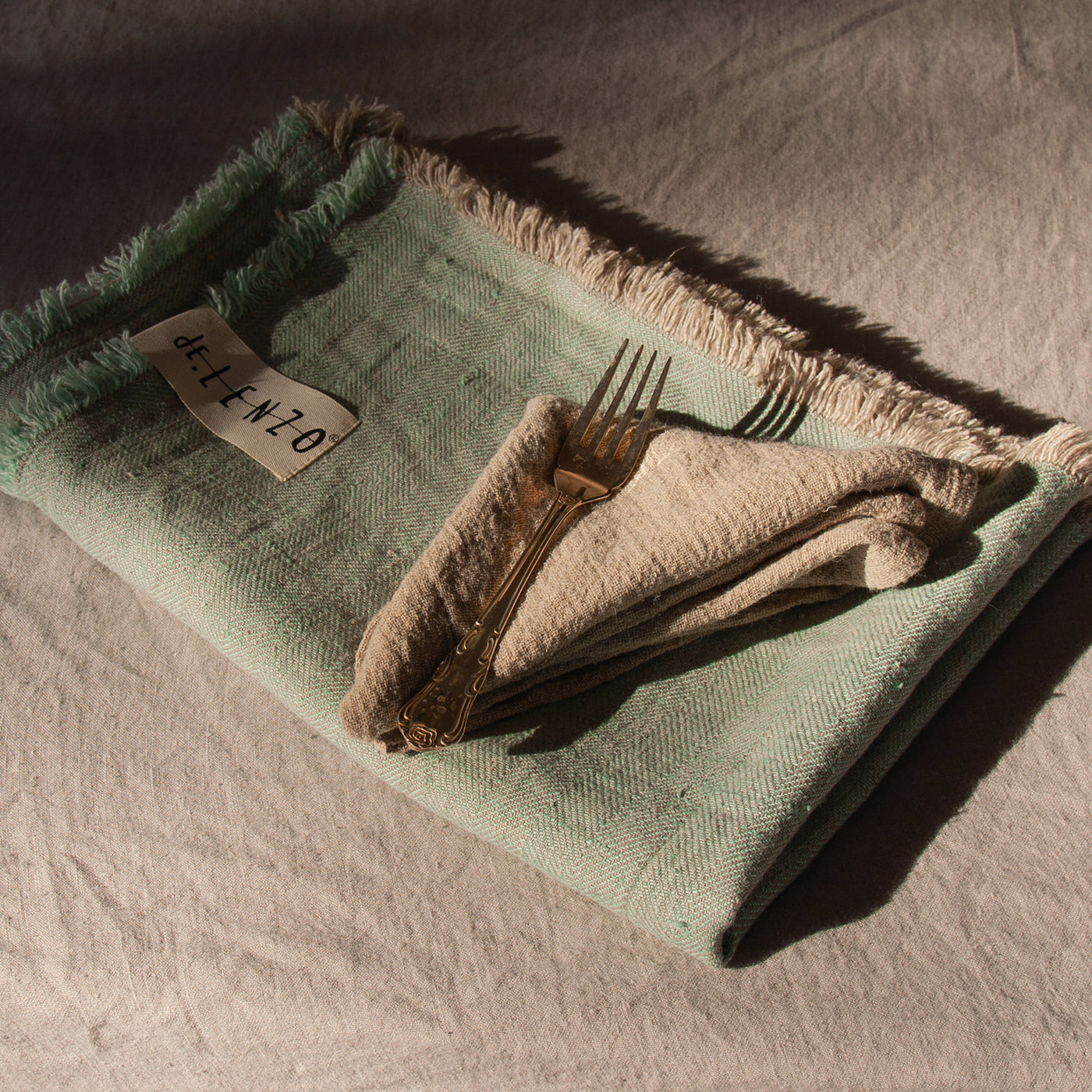 Caminos de mesa de lino JAIPUR desflecados