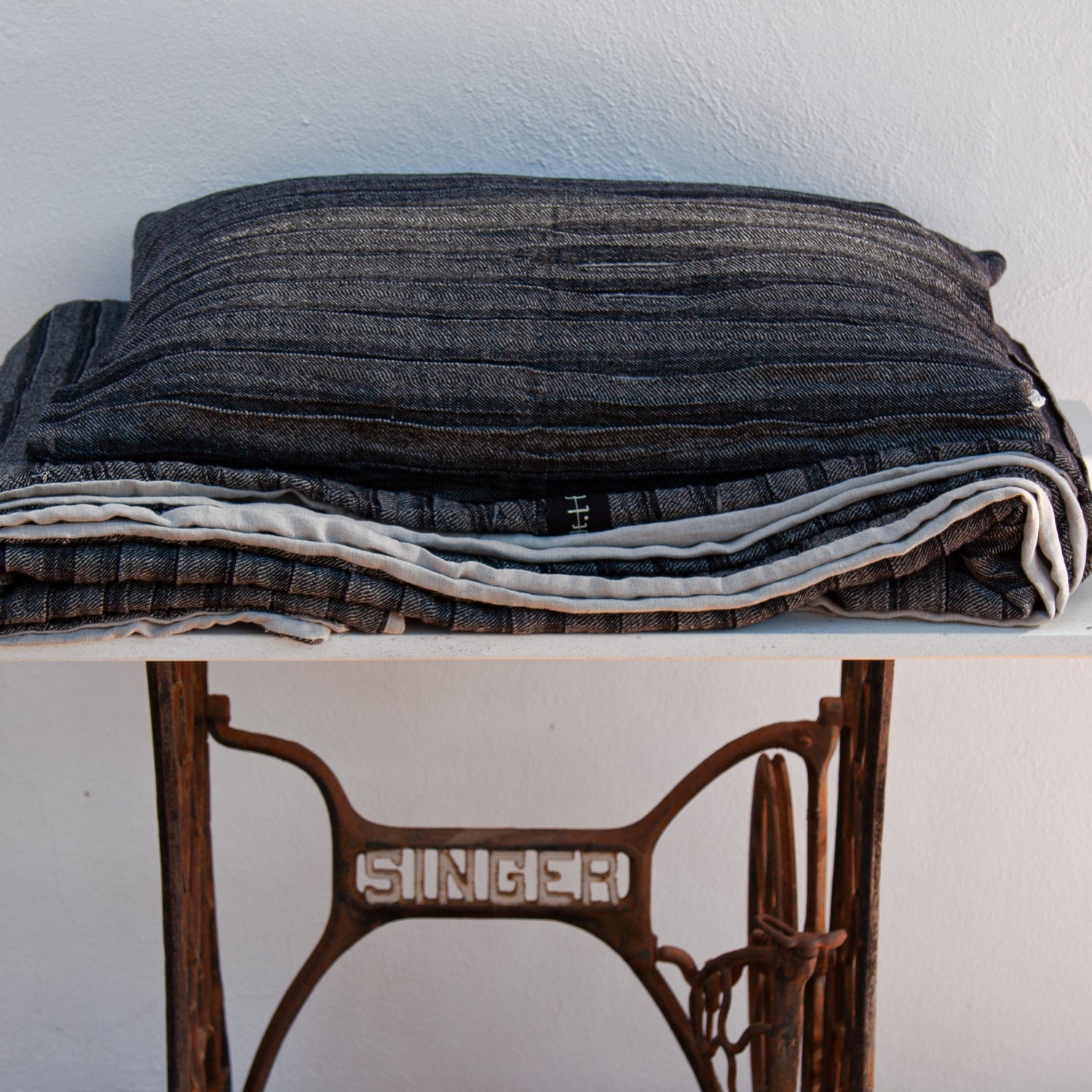 Cojín y funda nórdica de lino plisado