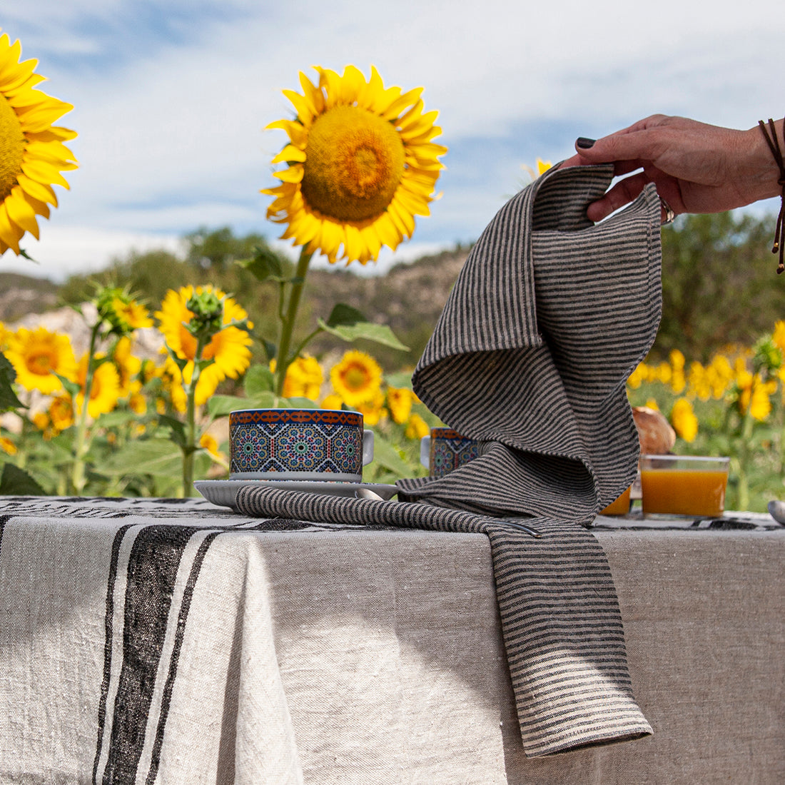 Servilletas de lino a rayas grises - dE.LENZO 