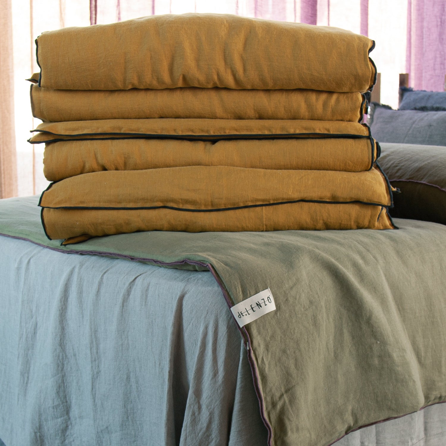 Edredón para pie de cama de lino y lana