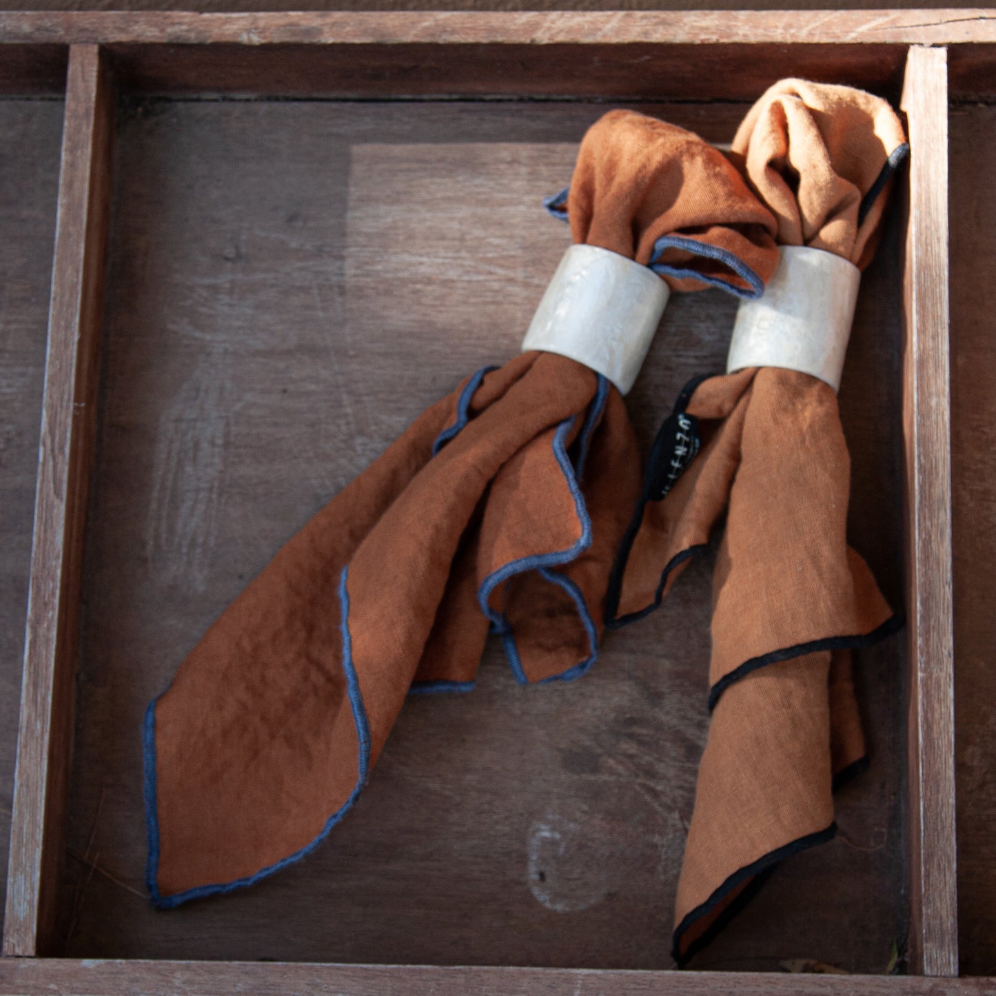 Servilletas de lino con repulgo