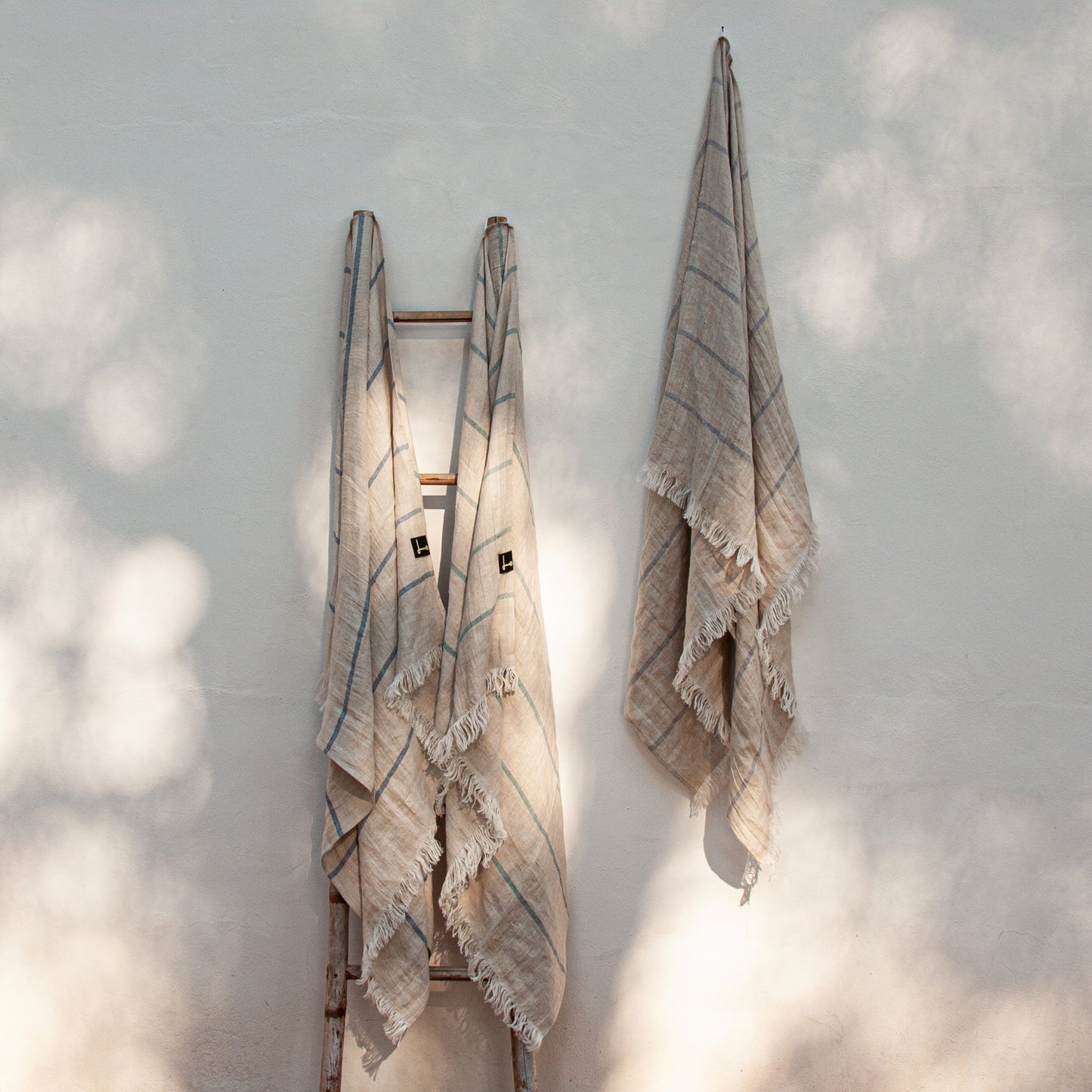 Dos Toallas de playa de lino rayado de colores