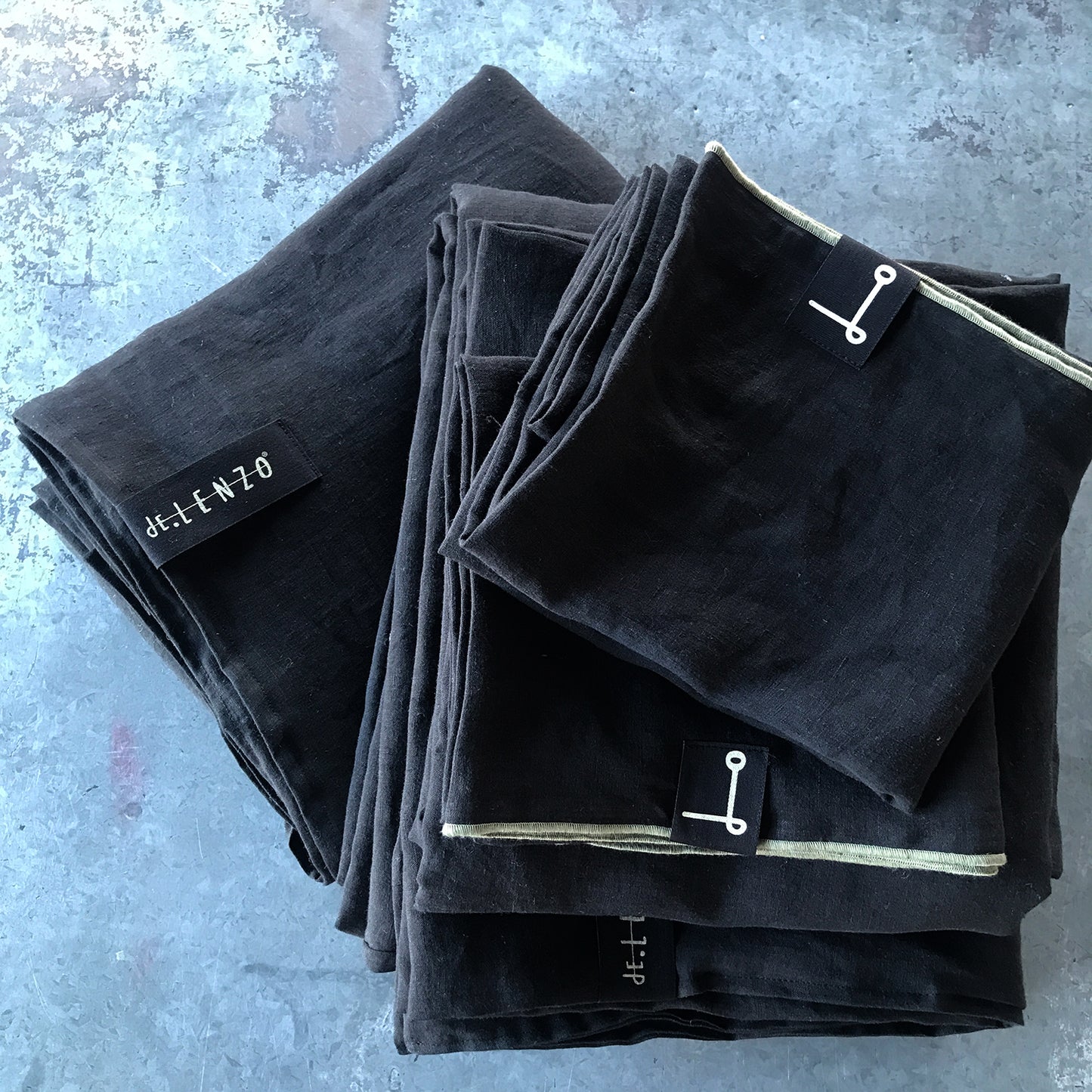 Funda de almohada lino NEGRA- 170gr/m2