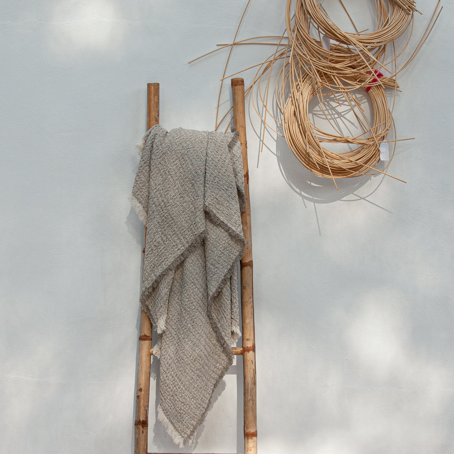 Manta/colcha de lino GOFRADA