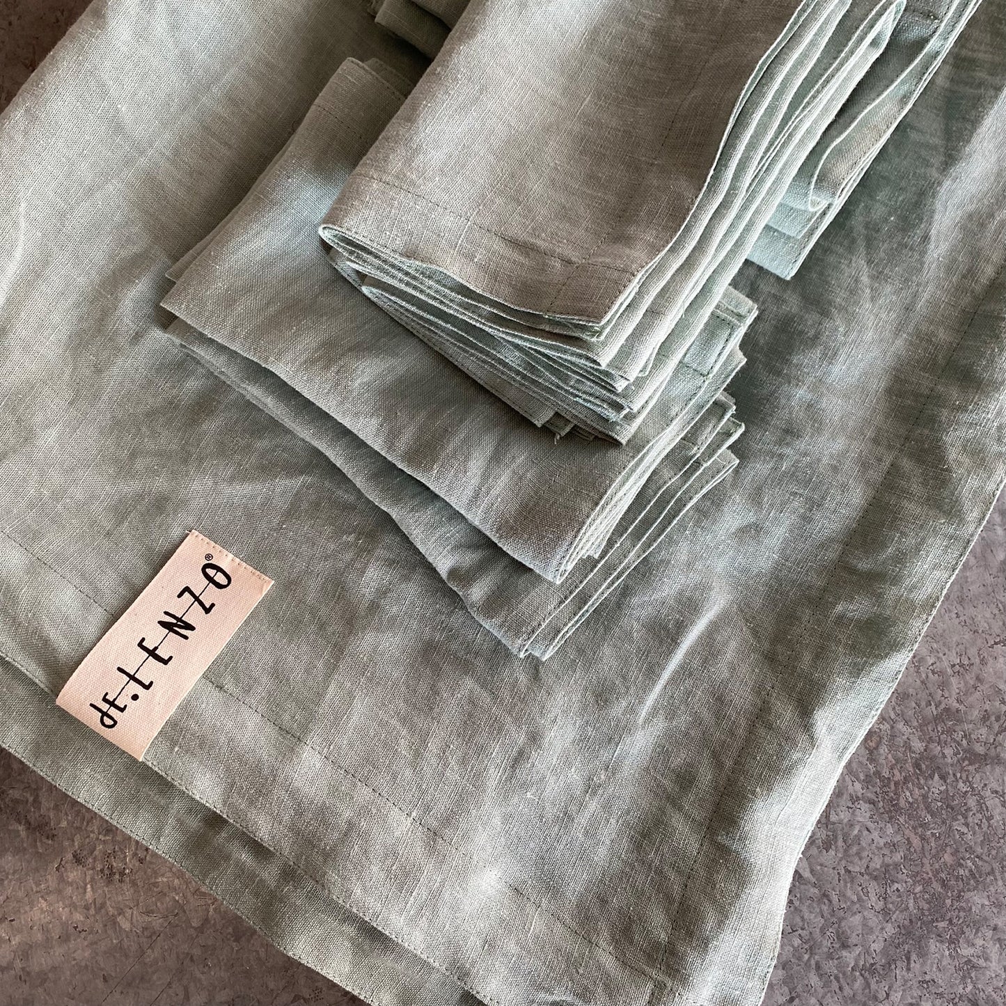 Mantel de lino VERDE MENTA