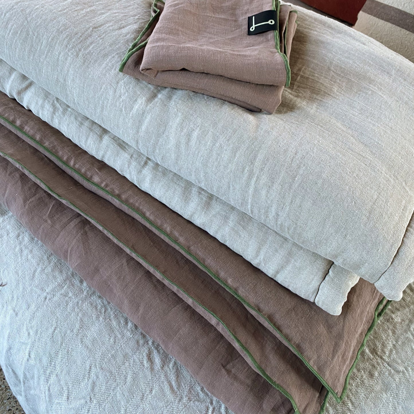 Edredón pie de cama guata de LINO