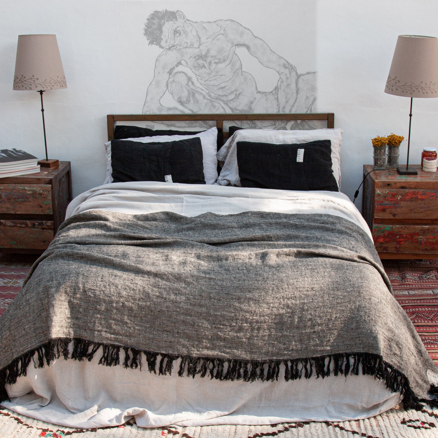 Plaid negro y natural desflecado