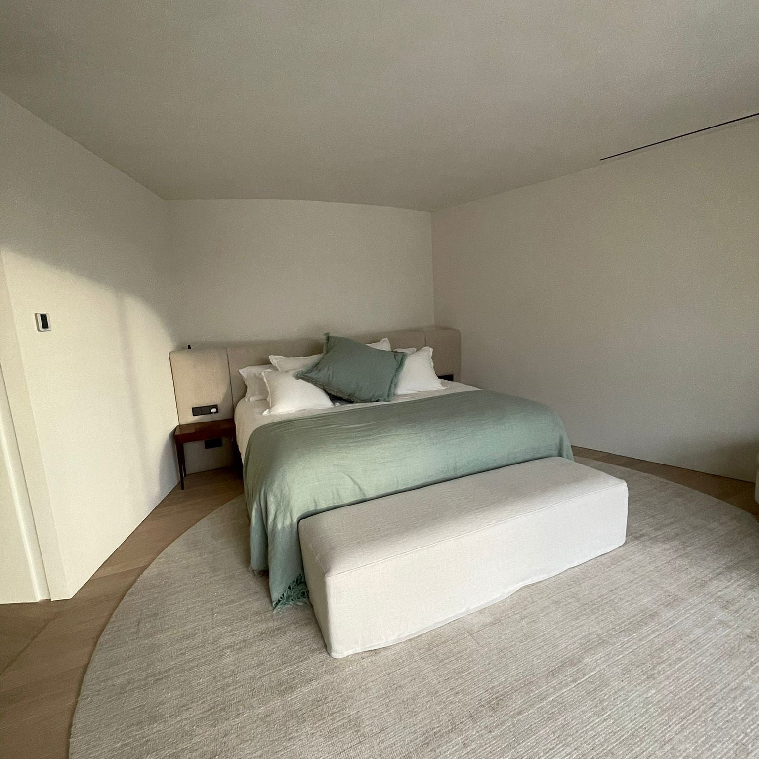 Plaid verde menta de lino.